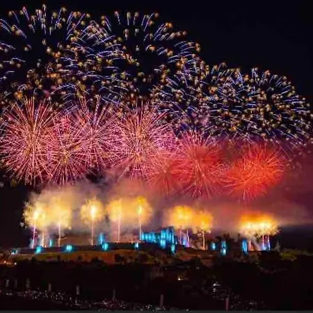 Apartamento Avec Parking Vue Sur La Cité De