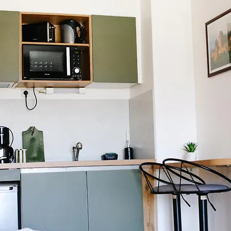 Avec Parking Vue Sur La Cite De