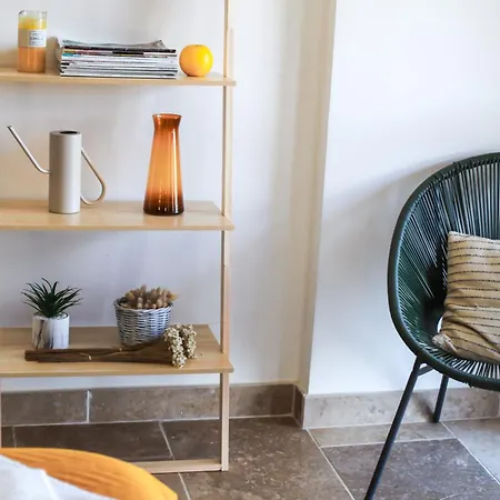 Avec Parking Vue Sur La Cite De